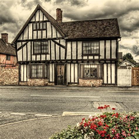 tudor house pictures